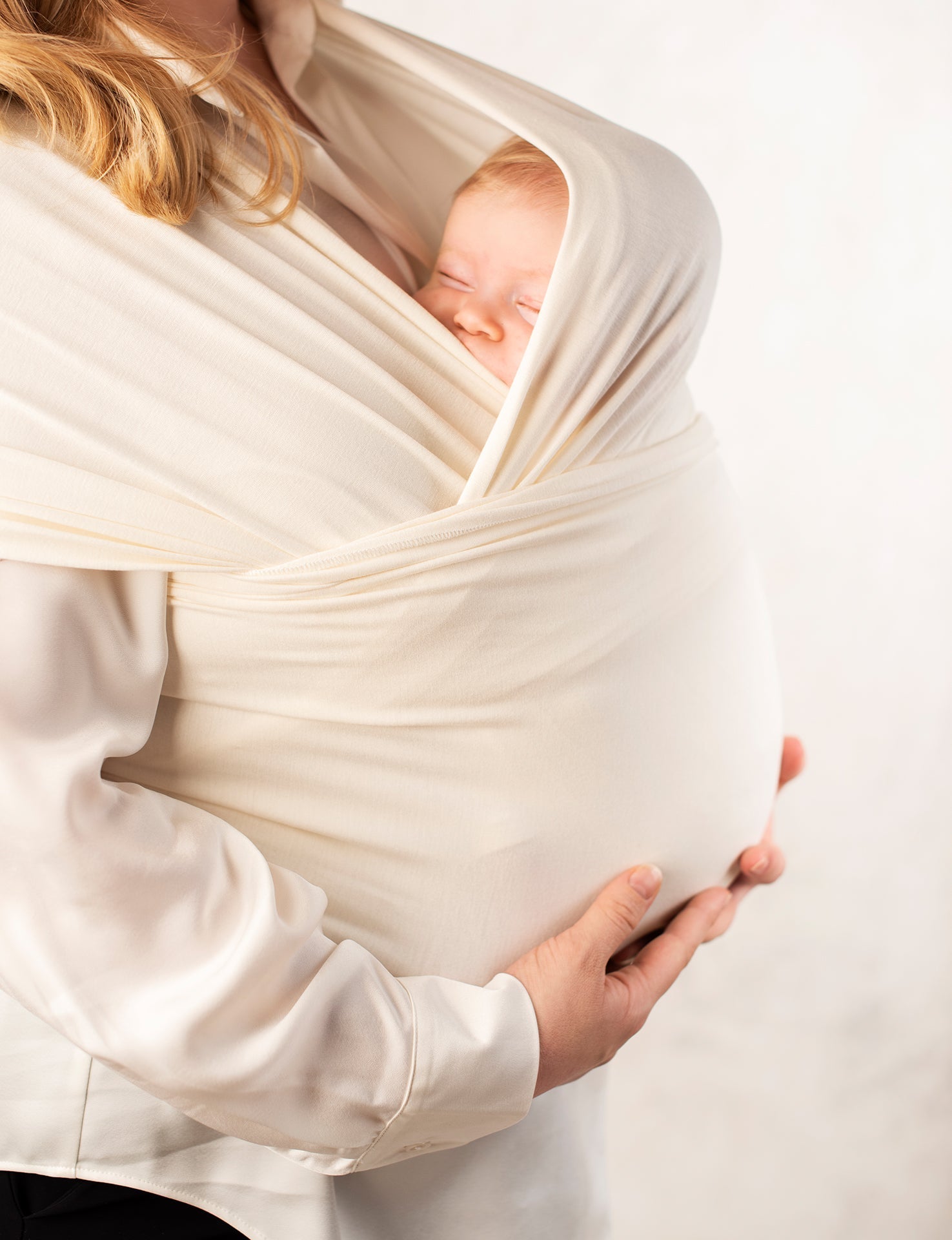 Bamboo Baby Wrap Carrier – Soft, Supportive & Stylish